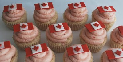 canadaday_cupcakes.JPG