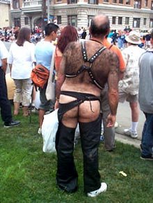 pics_ass-chaps3.jpg