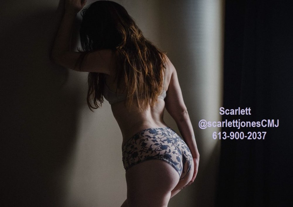 scarlett2.jpg